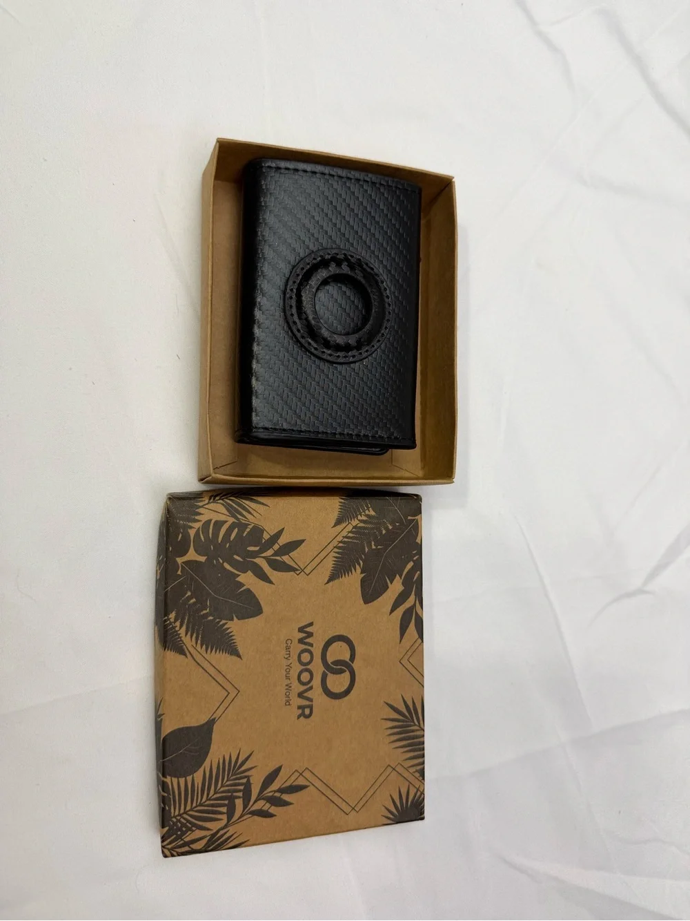 Black Carbon-Texture Wallet Case